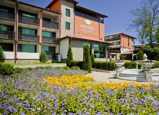 Arkutino Family Resort 4*
