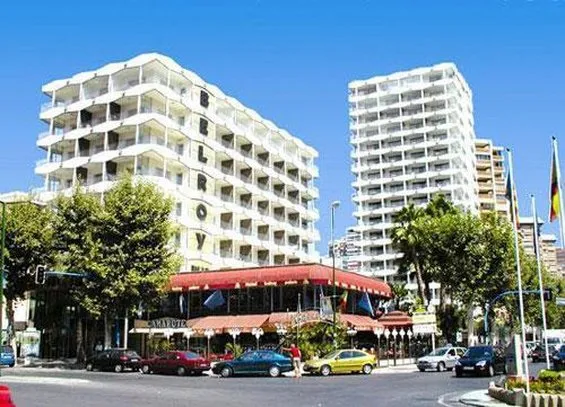 Belroy 4*