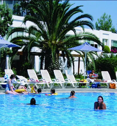Grand Blue Hotel 3*
