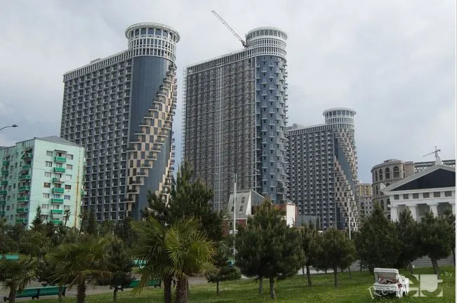 Silk Road Sea Towers APP
