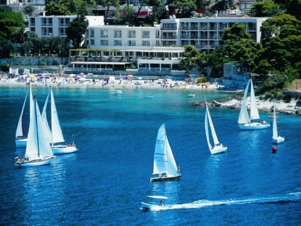 Vis Hotel 3*