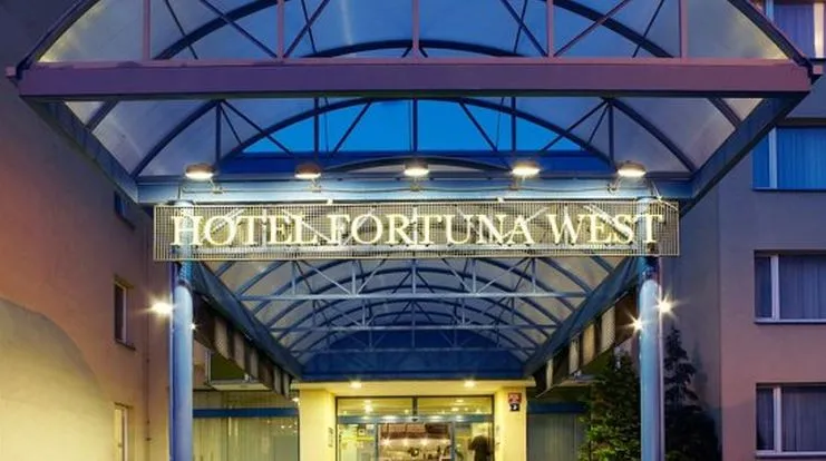 Fortuna West 3*