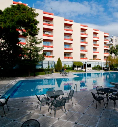 Oasis Hotel Apartments APP