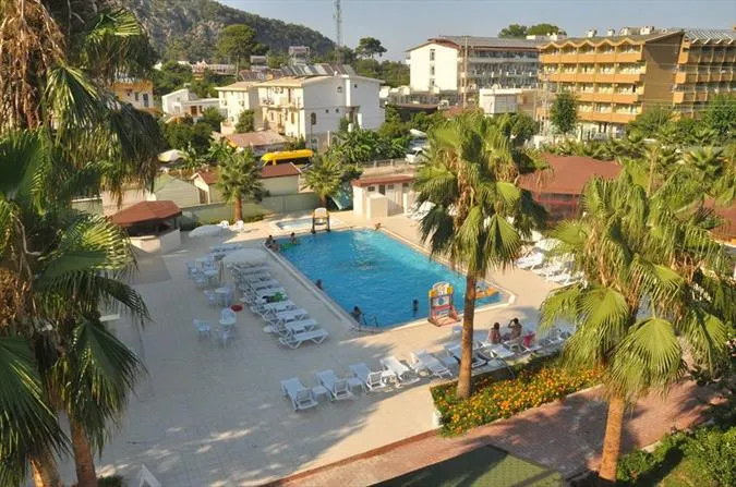 Trua Hotel 3*