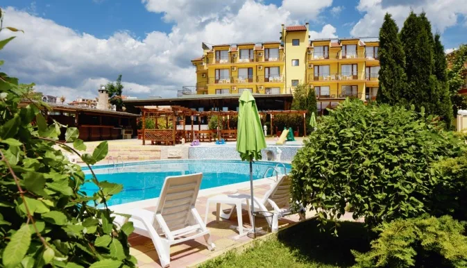 Yalta 3*