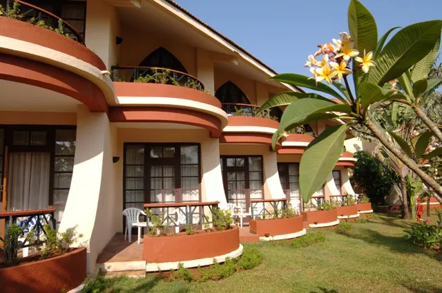 Ramada Caravella Beach Resort 5*