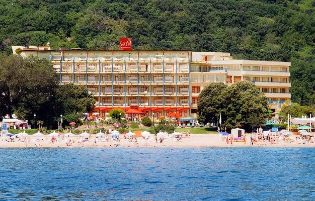 Grifid Hotel Vistamar 4*