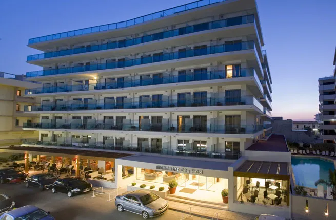 Manousos City Hotel 3*