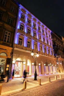 Central Basilica Hotel 3*