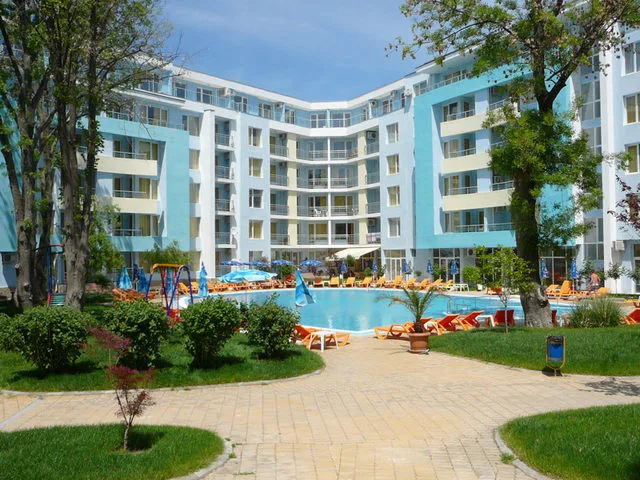 Yassen Apart Complex 3*
