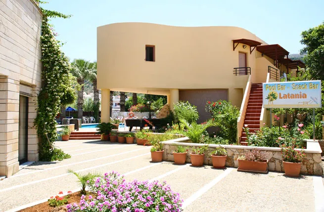 Latania Studios & Apartments 3*