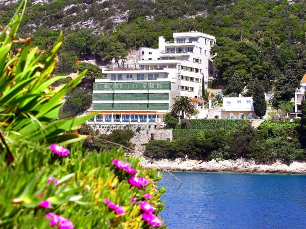 More Hotel 5*