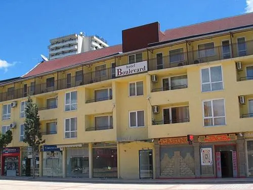 Boulevard Boutique Hotel 2*