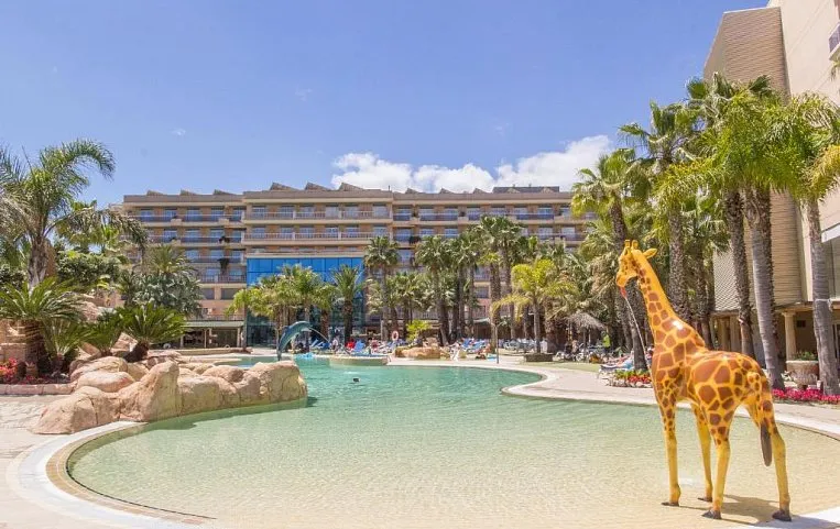 Palas Pineda 4*