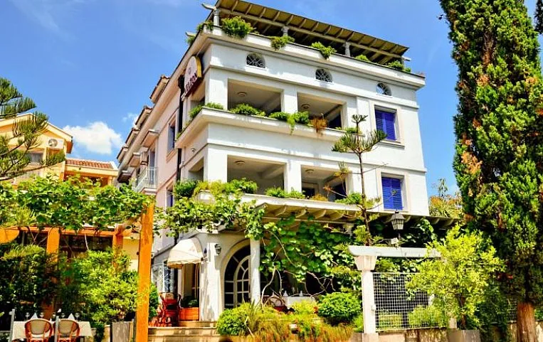 Vila Velzon