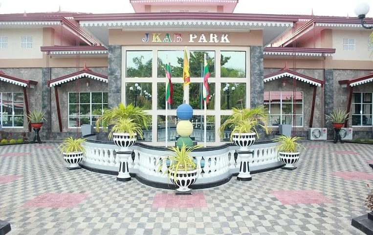 Jkab Park Hotel 3*
