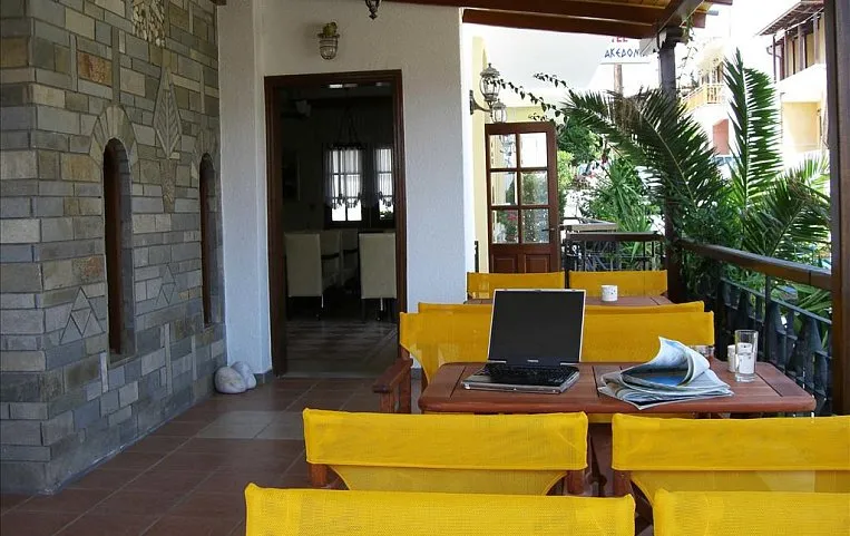 Makedonia Hotel 2*+
