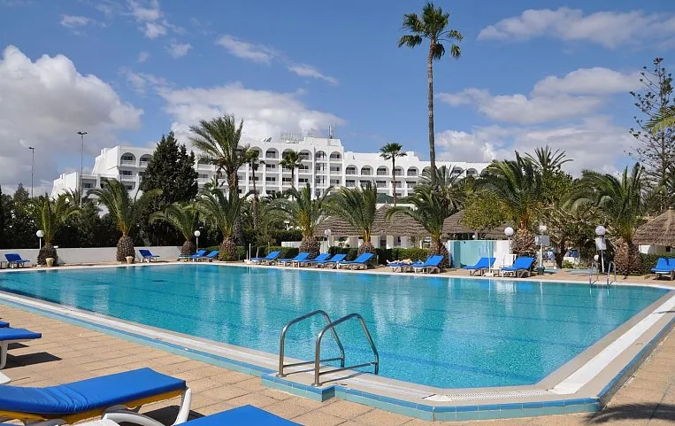 Agate Kanta Garden Resort 4*