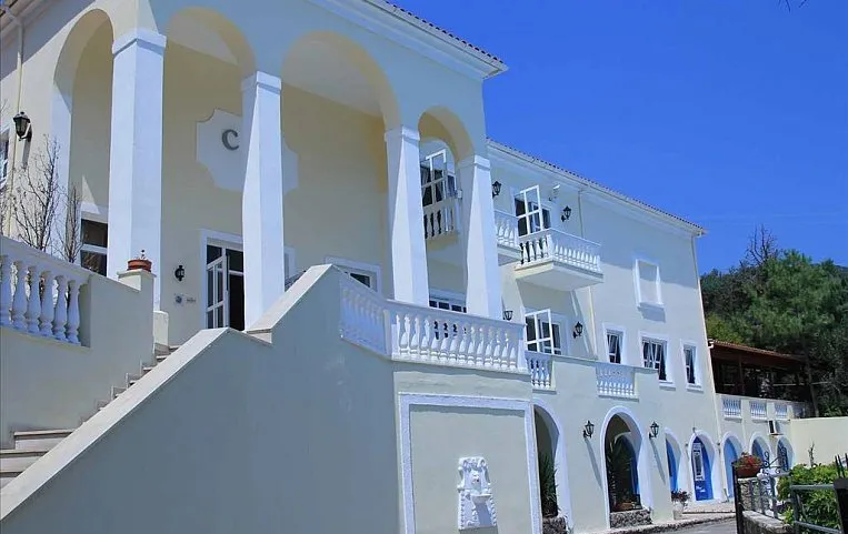 Corfu Village 4*