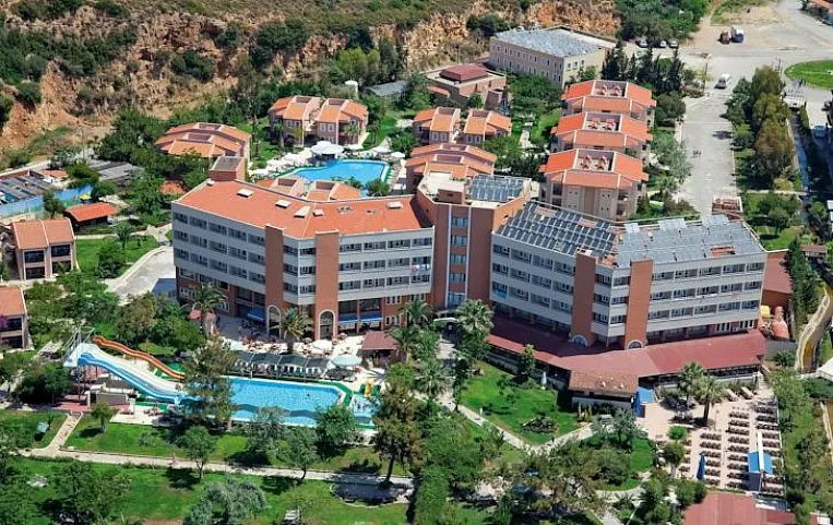 Club Yali Resort 5*