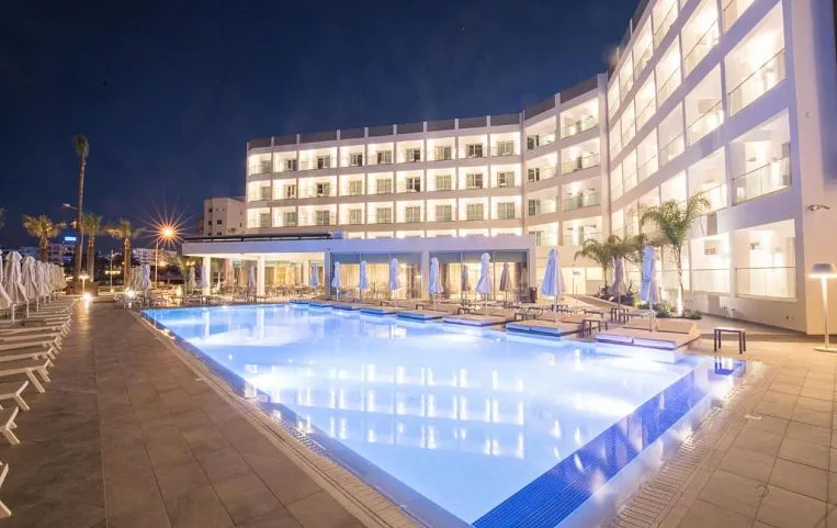 Evalena Beach Hotel 4* (Южный Кипр)