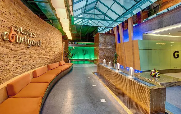 Al Khoory Executive Hotel 3*