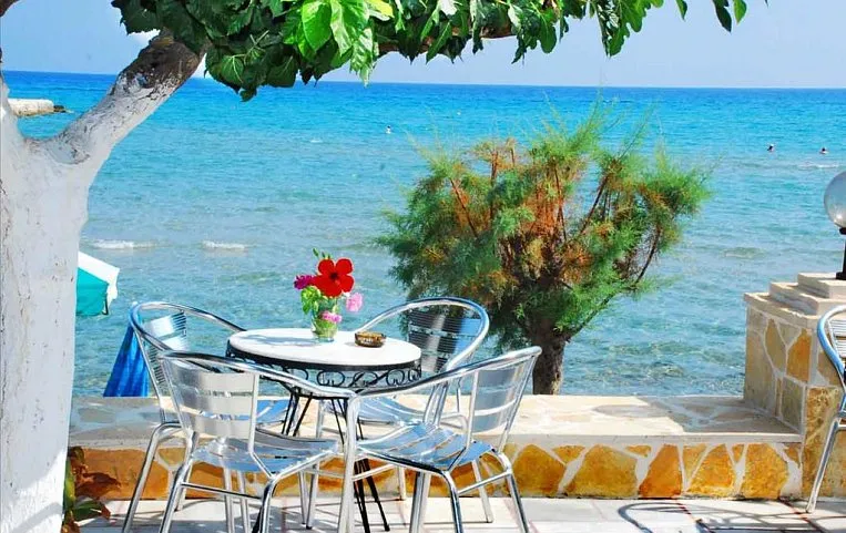 Astoria Hotel 3*