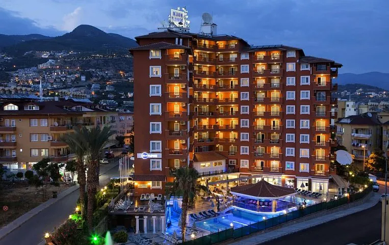 Villa Moonflower Aparts & Suites 4*