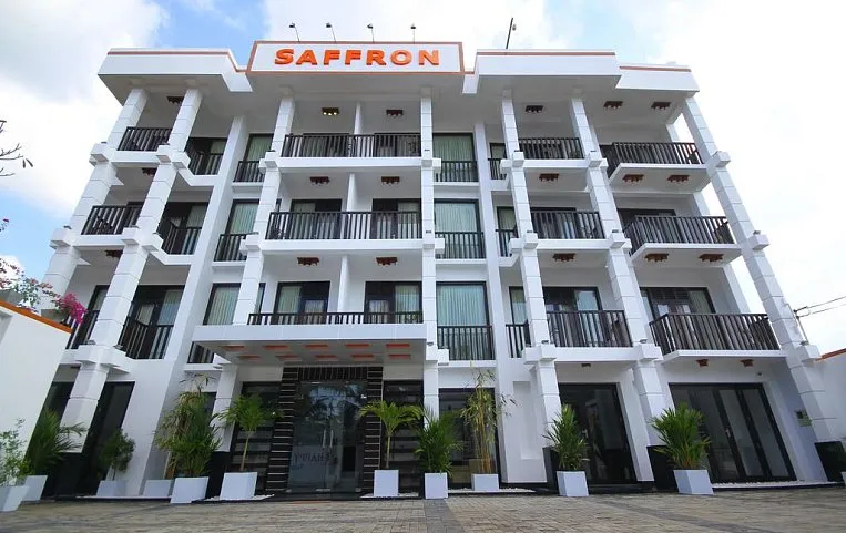 Saffron Beach 3*