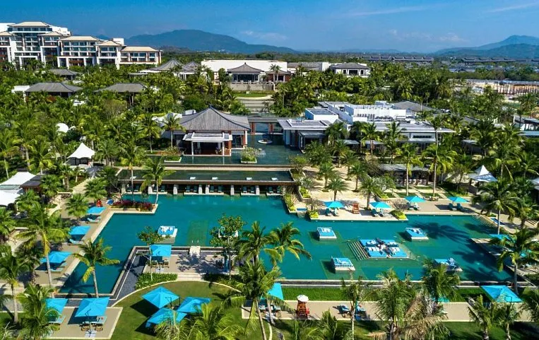 Capella Resort Tufu Bay 5*