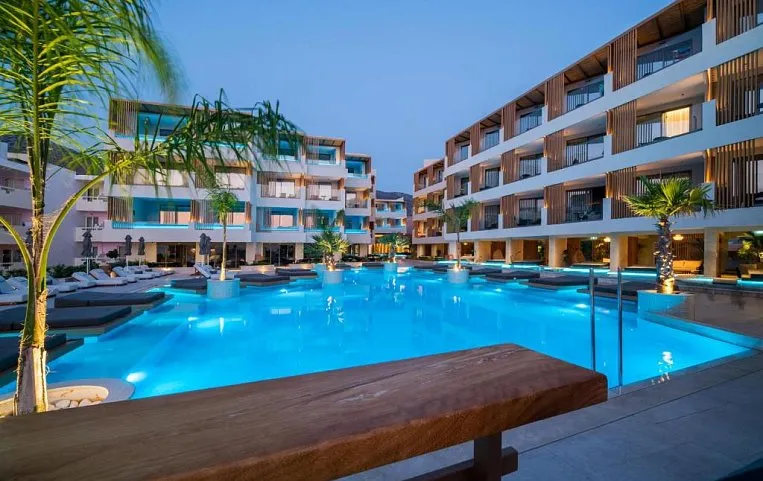 Akasha Beach Hotel & Spa 5*