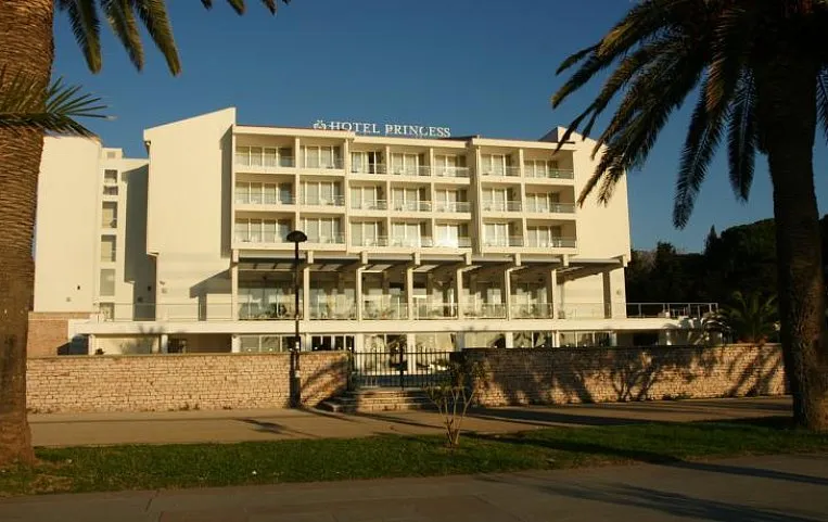 Princess Beach & Conference Resort 4*