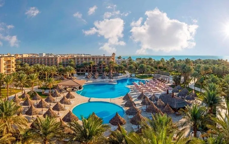 Siva Grand Beach Hotel 4*