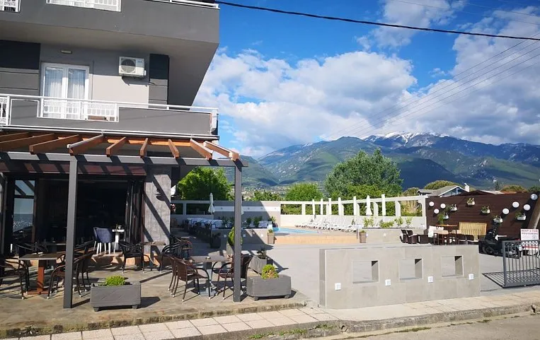Akrothalassia Hotel 2*