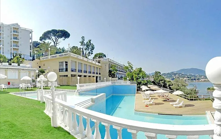 Royal Boutique Hotel 3*