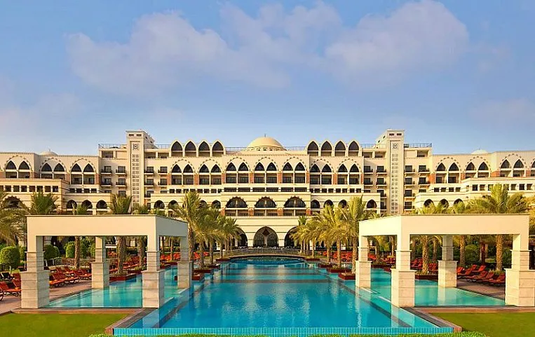 Jumeirah Zabeel Saray 5*
