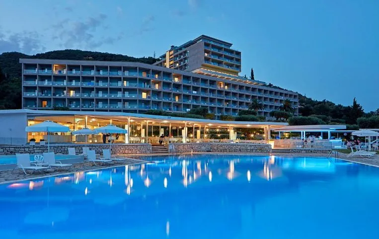 Atlantica Nissaki Beach Hotel 4*