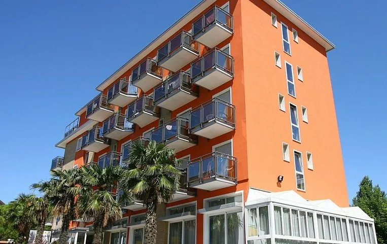 Torino 3*