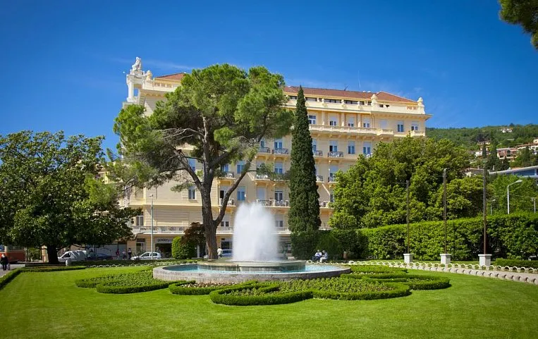 Remisens Premium Grand Hotel Palace 4*