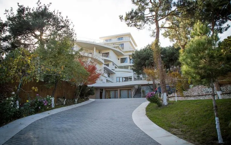 Beaumonde Garden