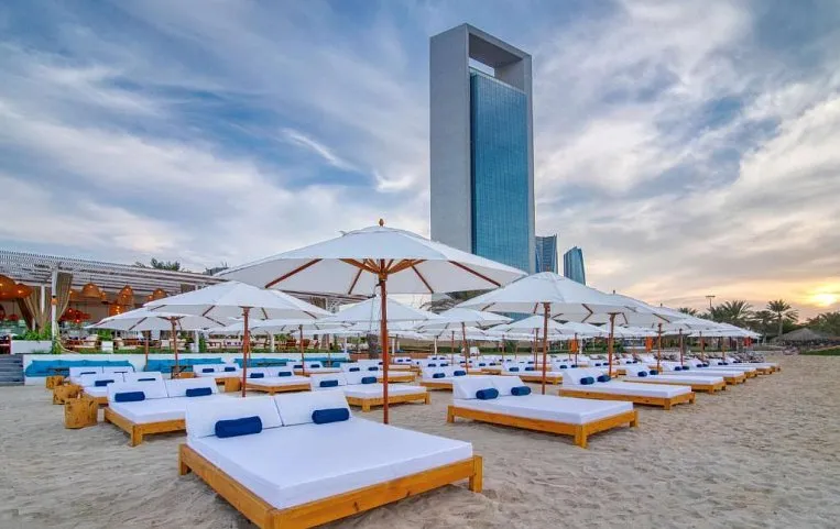 Radisson Blue Hotel and Resort Abu Dhabi Corniche 5*