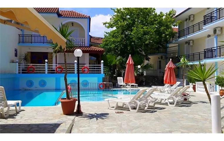 Dimitra Studios & Apartments APP