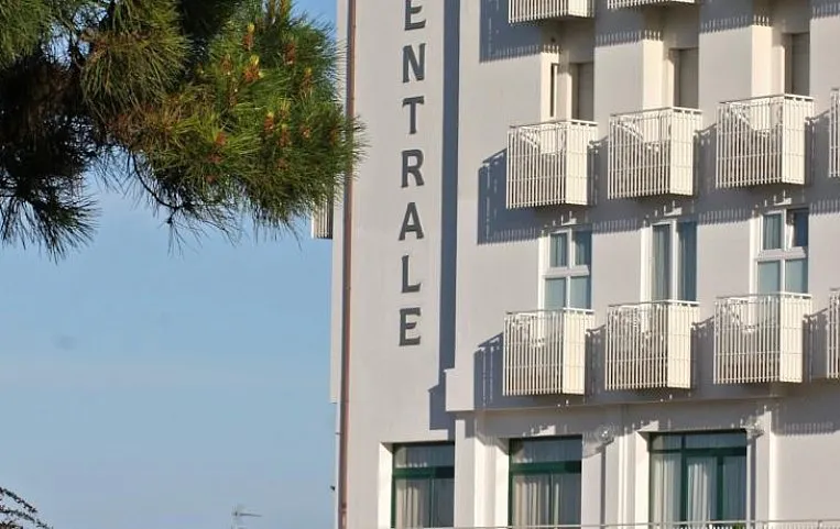 Centrale 3*