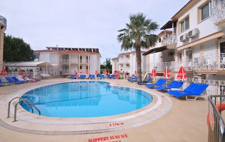 Karbel Beach Hotel 3*
