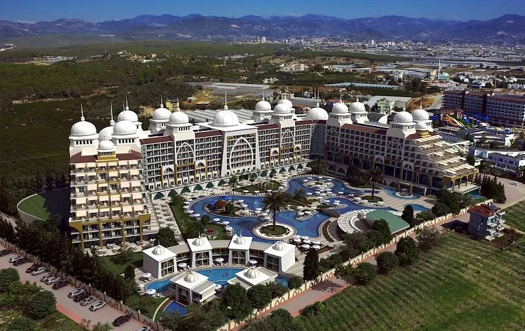 Alan Xafira Deluxe Resort 5*