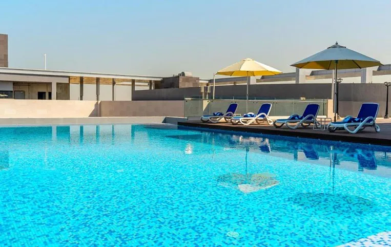 West Walk Retaj 4*