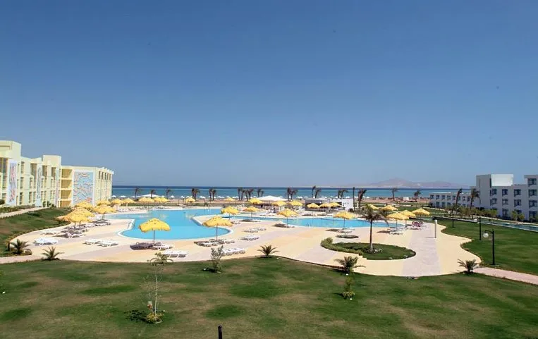 Raouf Hotels International - Star Hotel 5*