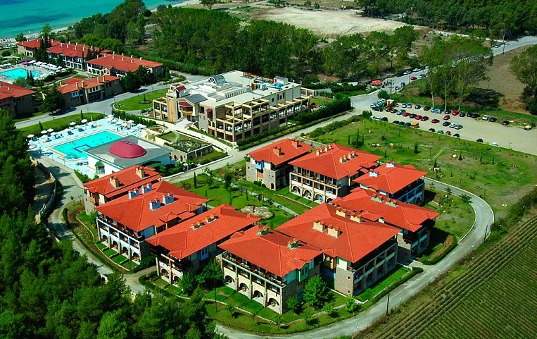 Simantro Beach Hotel 4*