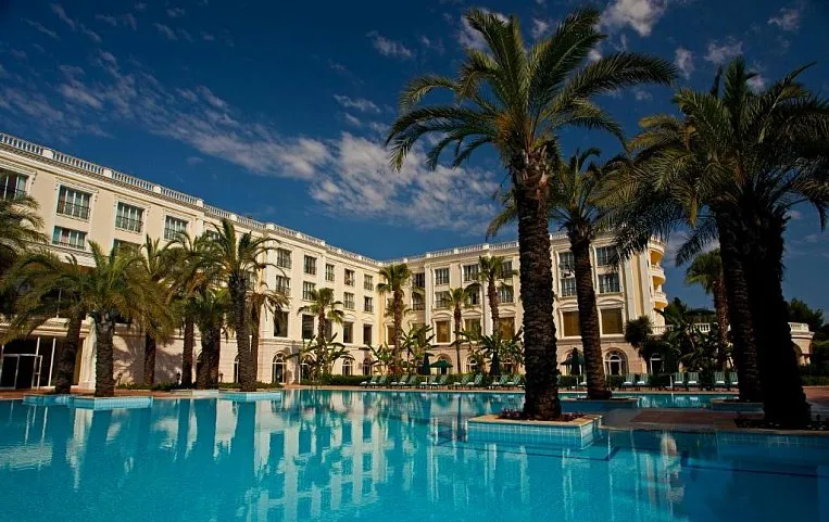IC Hotels Airport 4*