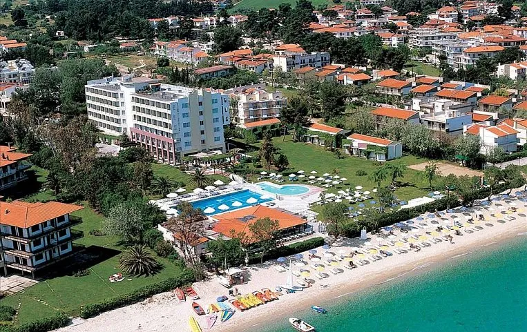 Grecotel Pella Beach 4*